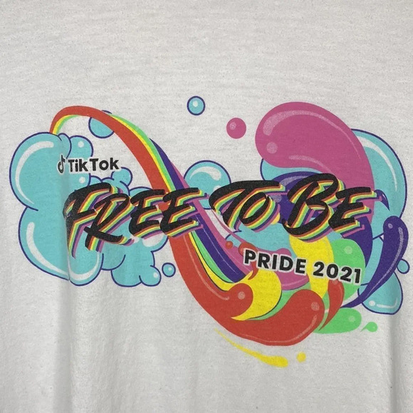 Bundle Tik ToK Pride 2021 “Free To Be” long sleeve shirt &  baseball hat - Picture 2 of 11